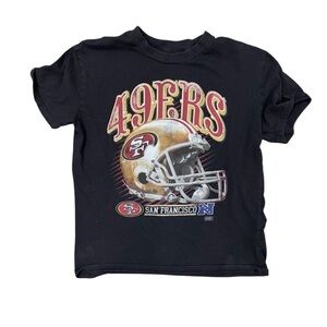 San Fransisco 49ers t-shirt
Size- Men’s Small
Condition pre owned
 light mark